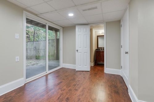 7058 Oakhill Cir, Austell GA 30168-6856 exterior