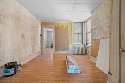 1832 Ley St, Pittsburgh PA 15212-3612 exterior