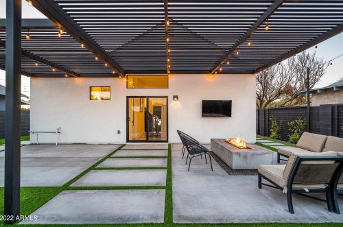 2505 14th St, Phoenix AZ 85006-1120 exterior