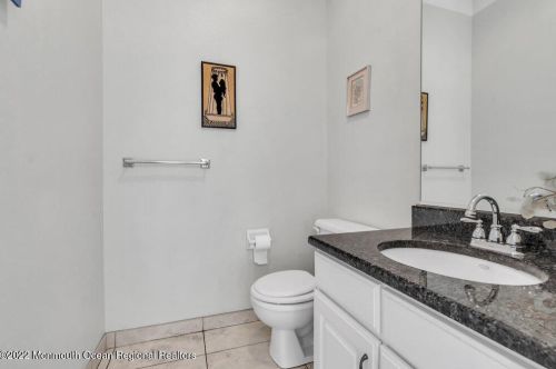 100 Serpentine Dr, Morganville NJ 07751-1400 exterior