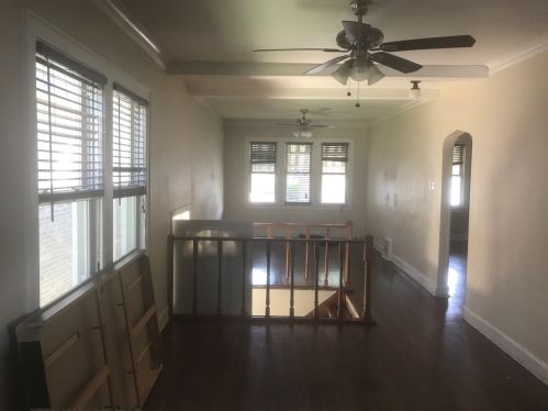 3544 58th St, Chicago, IL 60629-3808