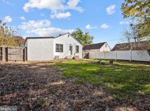 303 Franklin Ave, New Castle DE 19720-2516 exterior