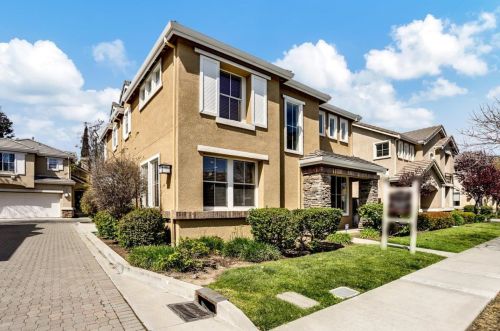 1085 Mckay Dr, San Jose, CA 95131-3904