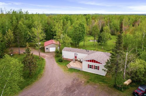 4950 Tomak Rd, Duluth MN 55811 exterior