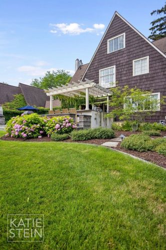 700 Plymouth Ave, Grand Rapids MI 49505-6069 exterior