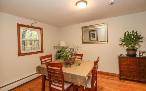 88 Penacook St, Concord NH 03301-3149 exterior