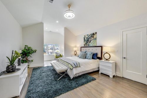 3111 Leland Ave, Chicago IL  60625-4406 exterior