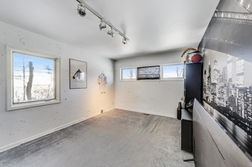 322 Kenmore Ave, Elmhurst IL 60126-3518 exterior