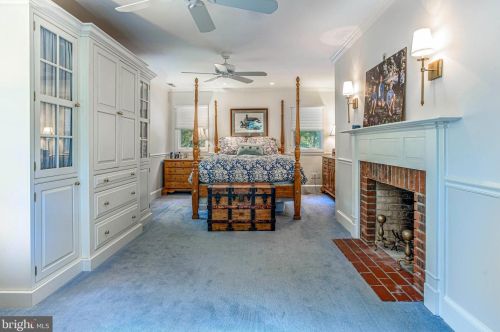 5983 Canterbury Dr, Easton MD 21601-8557 exterior