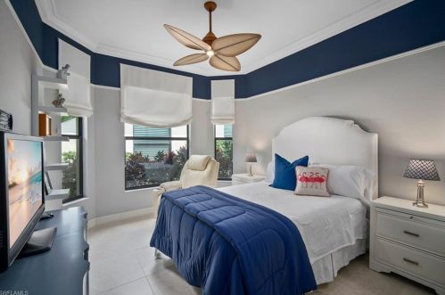 6565 Roma Way, Naples FL 34113-1722 exterior