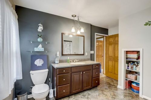 3822 52nd St, Milwaukee WI  53216-2308 exterior