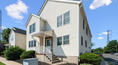 241 Bexley Ln, Piscataway, NJ 08854-2185