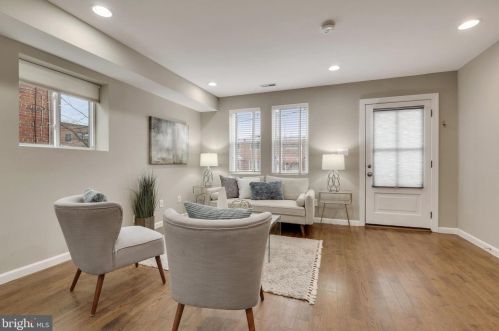 7624 9, Washington DC 20002-3731 exterior