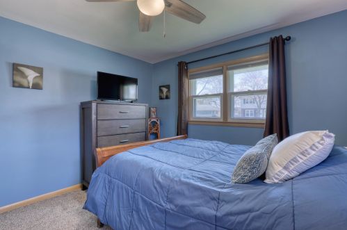 3766 88th St, Milwaukee WI  53222-2705 exterior