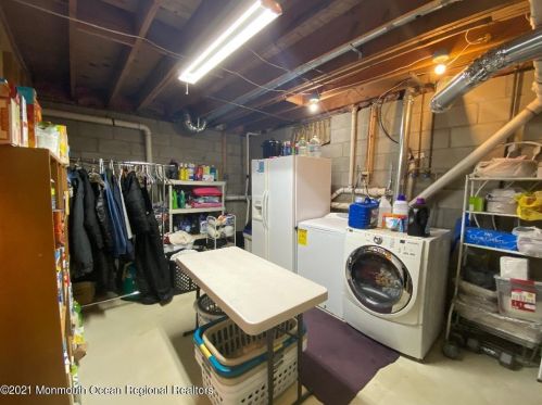 57 Dunham Ave, Edison NJ 08817-3362 exterior