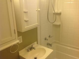 834 Seminole St, Springfield MO  65807-2528 exterior