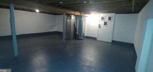 205 Davis Rd, Runnemede NJ 08078-1816 exterior