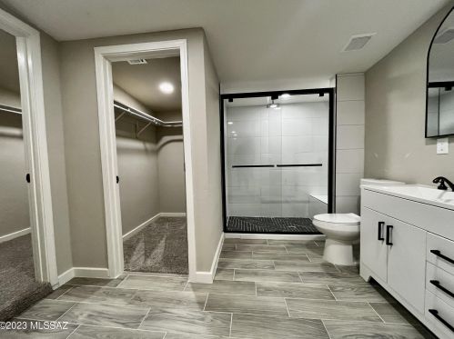 2520 Calle Cordova, Tucson AZ  85710-5732 exterior