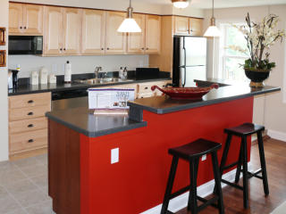 10510 Park Ln, Cleveland OH  44106-5407 exterior