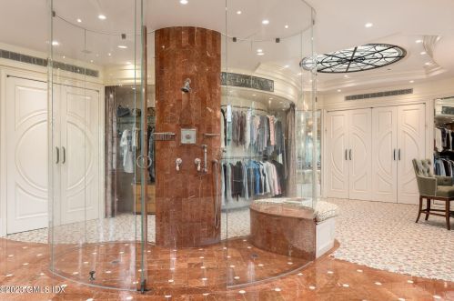 50 Dingletown Rd, Greenwich CT 06830-3539 exterior