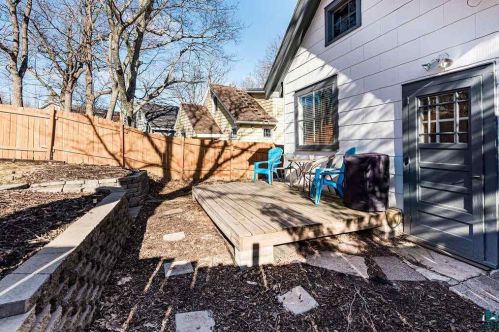 513 Sparkman Ave, Duluth MN 55803-2311 exterior