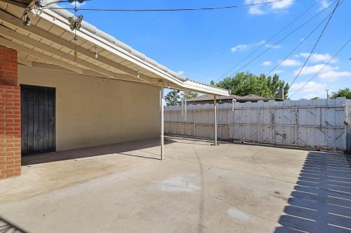 545 Quincy Rd, Turlock CA  95380-4329 exterior