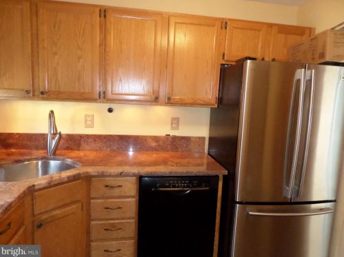 431 Silvia St, Trenton NJ  08628-3234 exterior