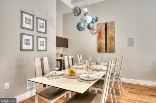 308 2nd St, Philadelphia PA 19133-0040 exterior