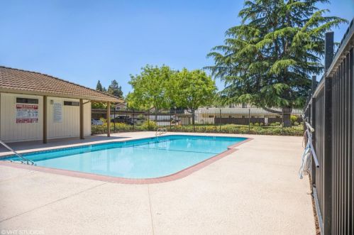 5075 Valley Crest Dr, Concord CA  94521-4916 exterior