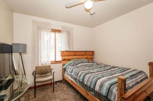 3901 Tupelo St, Milwaukee WI 53224-4130 exterior