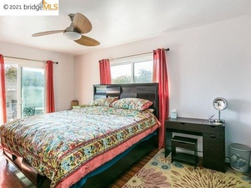 1111 Blake St, Berkeley CA 94703-1903 exterior