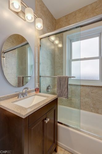 536 Brompton Ave, Chicago IL  60657-6416 exterior