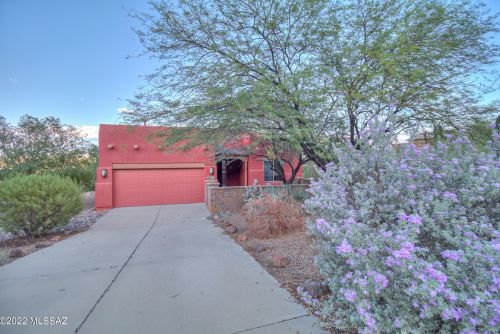 8167 Circulo De Los Morteros, Tucson AZ  85743-8206 exterior
