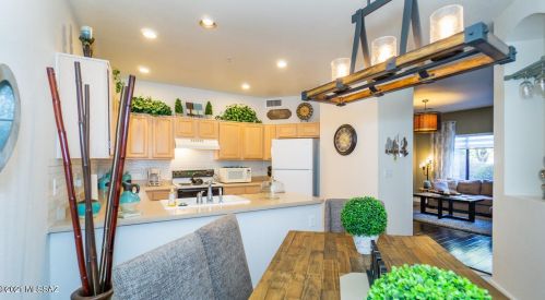 1501 Paseo Ln Tinaja, Green Valley AZ 85614-3988 exterior