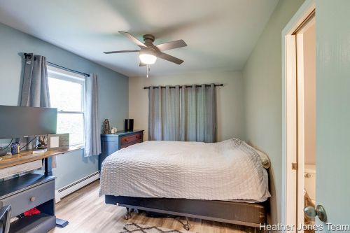 5682 Bartonville Rd, Belding MI 48809-8708 exterior