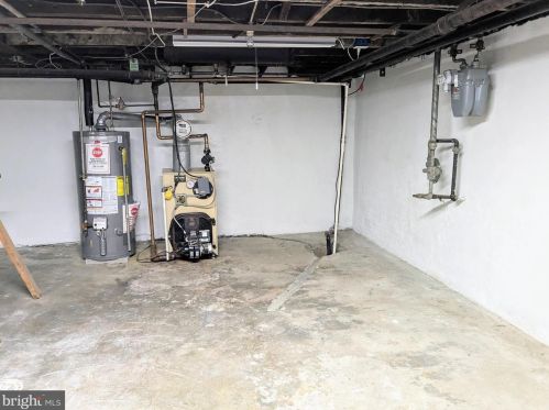 111 Cooke Ave, Manor PA 19036-1403 exterior