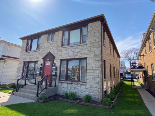 5309 Greenfield Ave, Milwaukee, WI 53214-5357