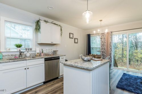 204 Kipling Dr, Oxford NC 27565-9713 exterior