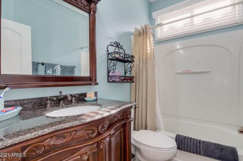 5616 21st Pl, Phoenix AZ  85040-3453 exterior