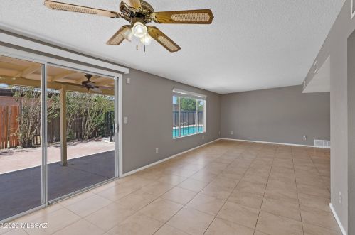 9740 3rd St, Tucson AZ  85748-2749 exterior