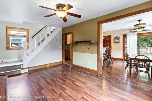 59 Lloyd St, Edison NJ 08817-5231 exterior