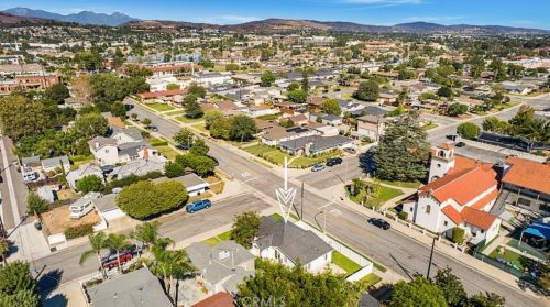 228 Date St, Brea CA 92823-6305 exterior