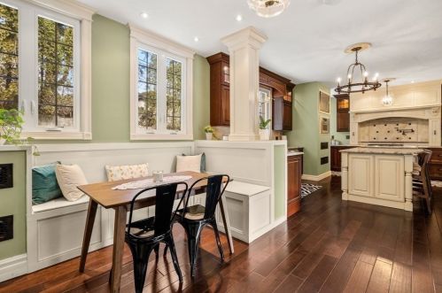 4 Kensington Rd, Worcester MA 01602-1814 exterior