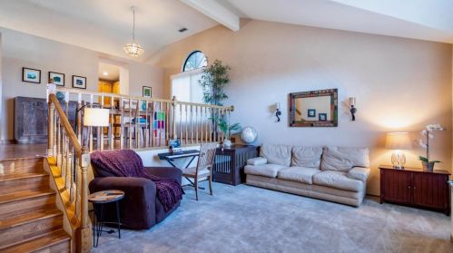 120 Seergreen Way, Folsom CA  95630-5527 exterior