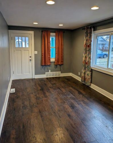 320 Buchanan Ave, Kalamazoo MI  49001-5320 exterior