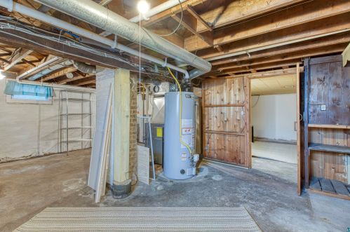 2860 6 St, Duluth MN 55806-1460 exterior