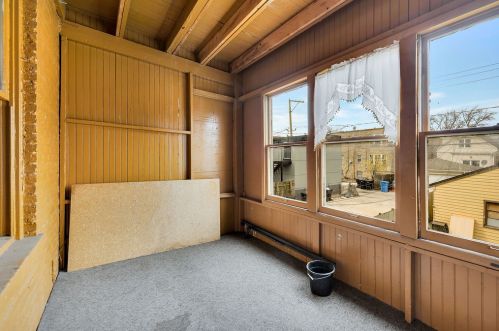 2946 Rockwell St, Chicago IL 60647-4087 exterior