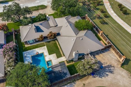 7303 Campbell Rd, Dallas, TX 75248-1630