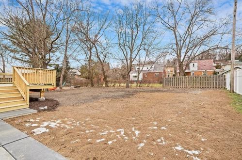 107 Poplar St, Pittsburgh PA 15205-4324 exterior