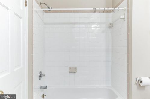 702 Quincy St, Washington DC 20017-2615 exterior